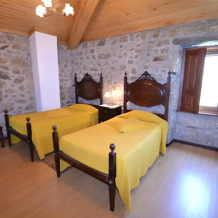 Holiday home Casa Dos Cavaleiros Com Piscina Privada Ponte de Lima