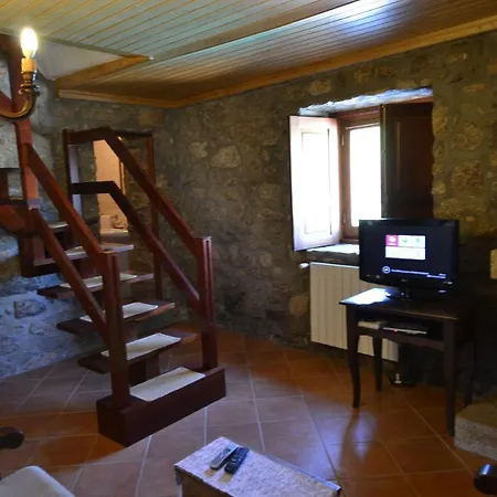 Casa Dos Cavaleiros Com Piscina Privada